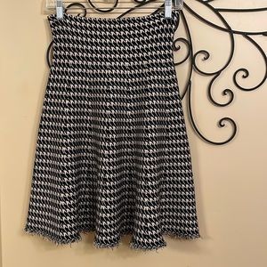 NWT Max Studio Black/Tan Knit Skirt - Size S/M
